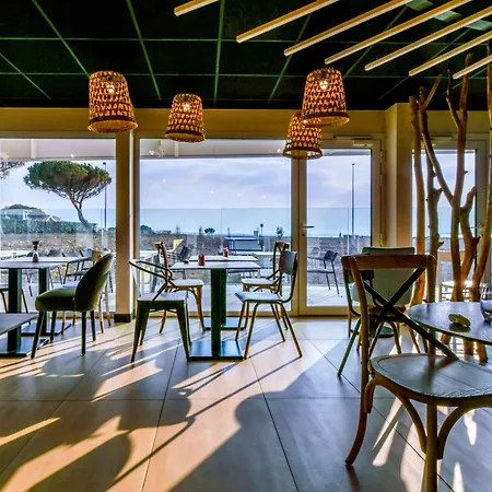 Ibis Styles La Rochelle Thalasso 3* Chatelaillon-Plage