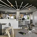 Ibis Styles La Rochelle Thalasso Hotel 3*