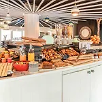 Ibis Styles La Rochelle Thalasso Hotel