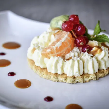 Ibis Styles La Rochelle Thalasso 3* Шатлайон-Плаж