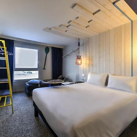 Ibis Styles La Rochelle Thalasso 3* Шатлайон-Плаж