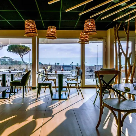 酒店 Ibis Styles La Rochelle Thalasso 3*