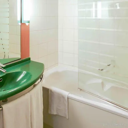 Ibis Styles La Rochelle Thalasso Hotel 3*