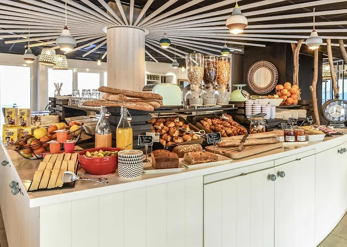 Ibis Styles La Rochelle Thalasso Отель Шатлайон-Плаж