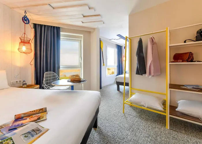 Ibis Styles La Rochelle Thalasso Шатлайон-Плаж