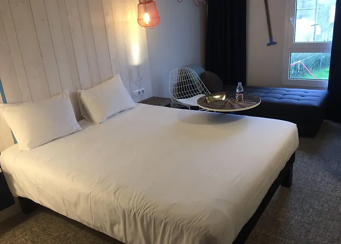 Ibis Styles La Rochelle Thalasso Отель