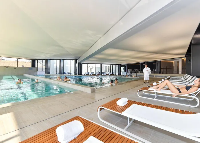 Ibis Styles La Rochelle Thalasso Hotel 3*