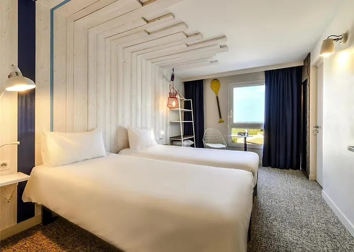 Ibis Styles La Rochelle Thalasso Отель 3*