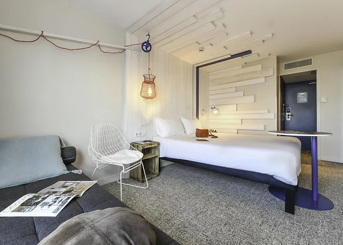 Отель Ibis Styles La Rochelle Thalasso