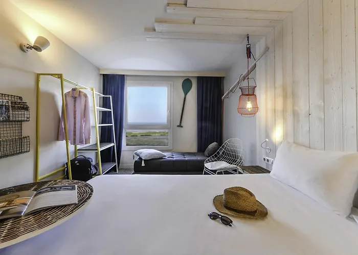 Ibis Styles La Rochelle Thalasso 3*